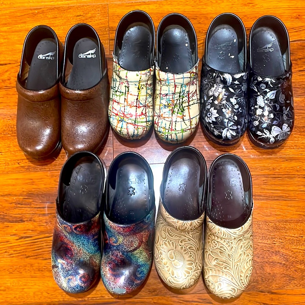 Dansko nursing shoes